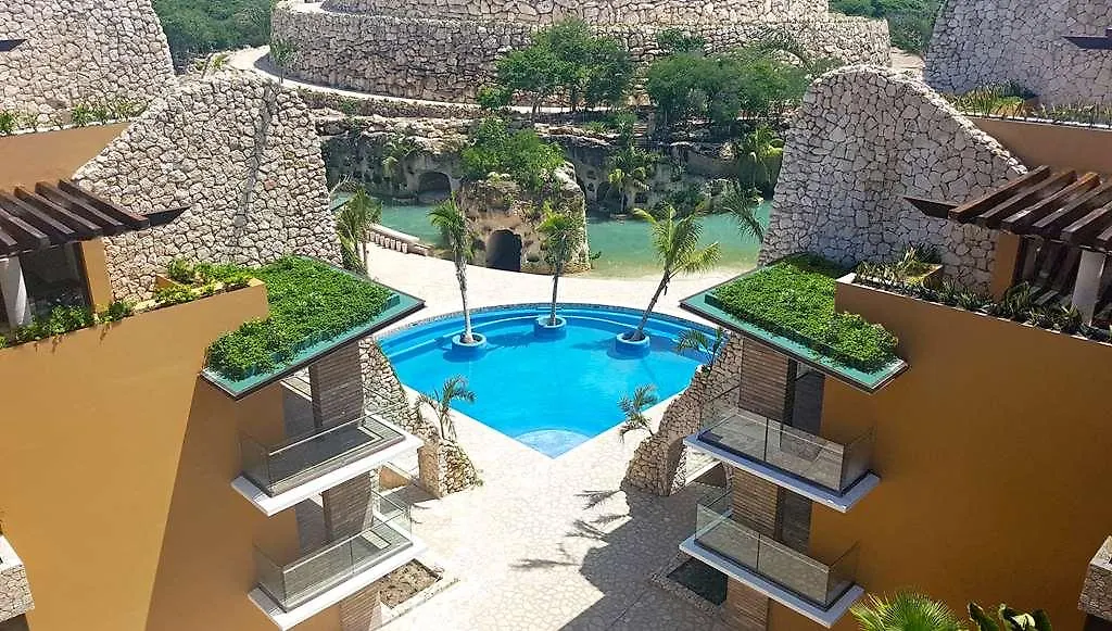 Hotel Xcaret Mexico Playa del Carmen Los Dos Compadres
